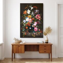 Tableau fleurs colorées dans un bureau