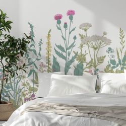 Papier peint floral en tête de lit dans une chambre moderne