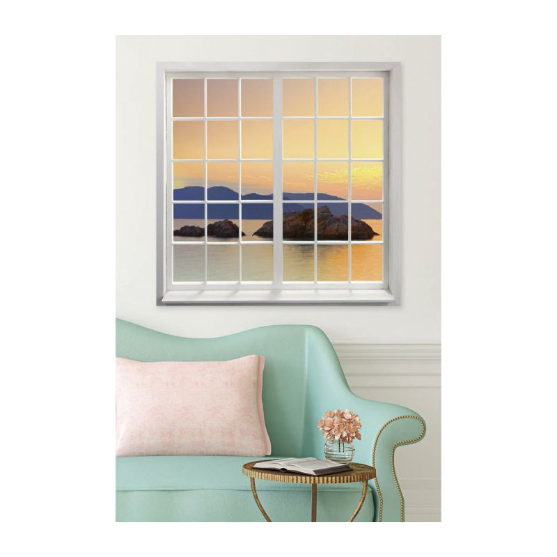 LOOKING AT THE SEA canvas print