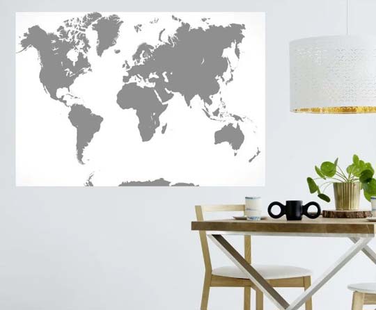 Poster gris carte du monde dans la cuisine